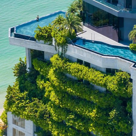 M Hotel Danang Kültér fotó The rooftop garden