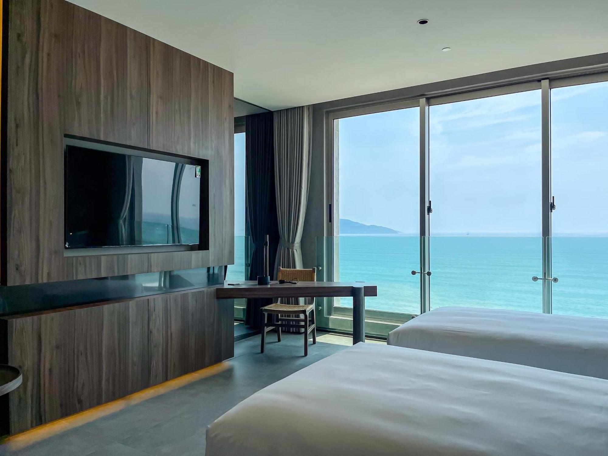 M Hotel Danang Kültér fotó Deluxe Ocean View